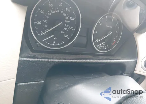 2015 BMW X1 xDrive28I from USA, damaged, VIN WBAVL1C5XFVY33050